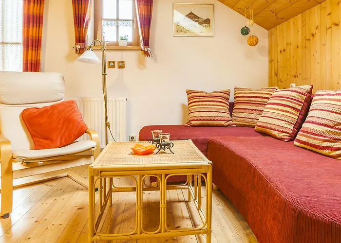 伯格霍夫乌特姆斯公寓 * 塔克森巴赫